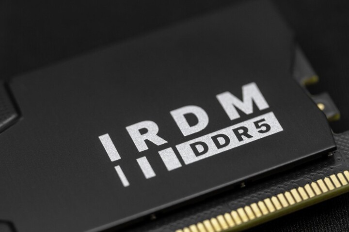 GOODRAM IRDM 32GB DDR5 5600 CL30, černá_438012731