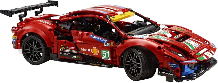 Extra výhodný balíček LEGO® Technic 42125 Ferrari 488 GTE a Speed Champions 76901 Toyota GR Supra_130446774
