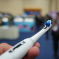 CES 2020: Chytřejší budou zubní kartáčky, sprchy i kosmetika