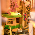 Stavebnice RoboTime miniatura domečku Sakurová ulička, zarážka na knihy, dřevěná, LED_66054638