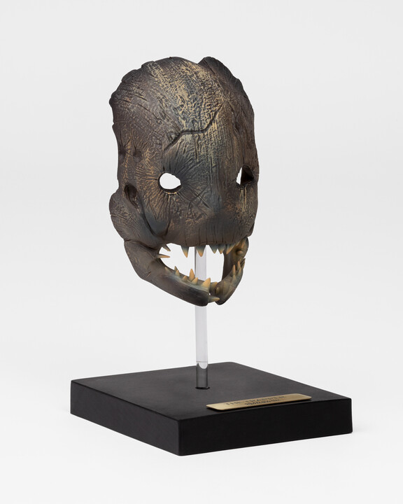 Figurka Dead by Daylight - Trapper Mask Replica_686610042