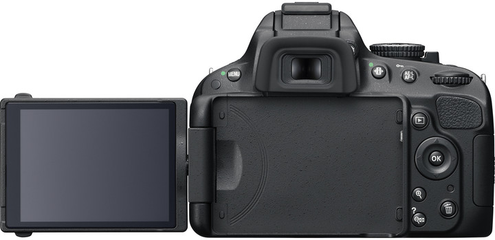 Nikon D5100 + objektiv 18-55 AF-S DX VR_977764904
