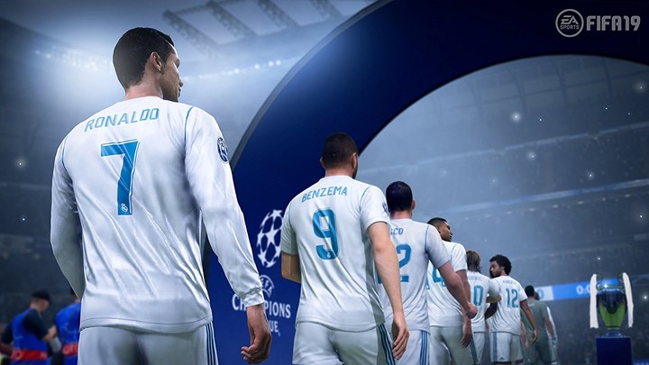 FIFA 19 - Champions Edition (Xbox ONE) - elektronicky_292899424