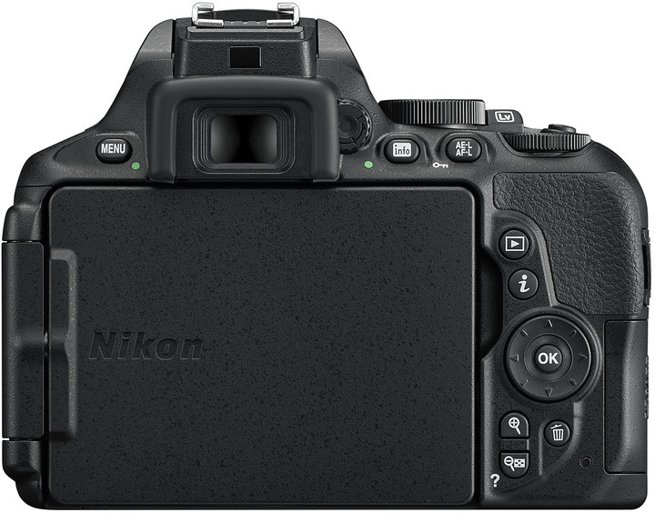 Nikon D5600 + AF-P 18-55 VR + 70-300 VR_870504753