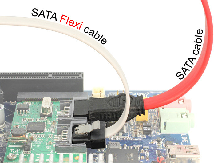 Delock kabel SATA FLEXI 6 Gb/s 20 cm, kov, bílá_2108920762