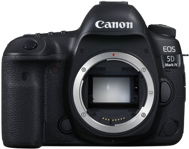 Canon EOS 5D Mark IV body_679783784