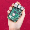 Miniaturní počítač Raspberry Pi se překvapivě ukázal ve čtvrté verzi