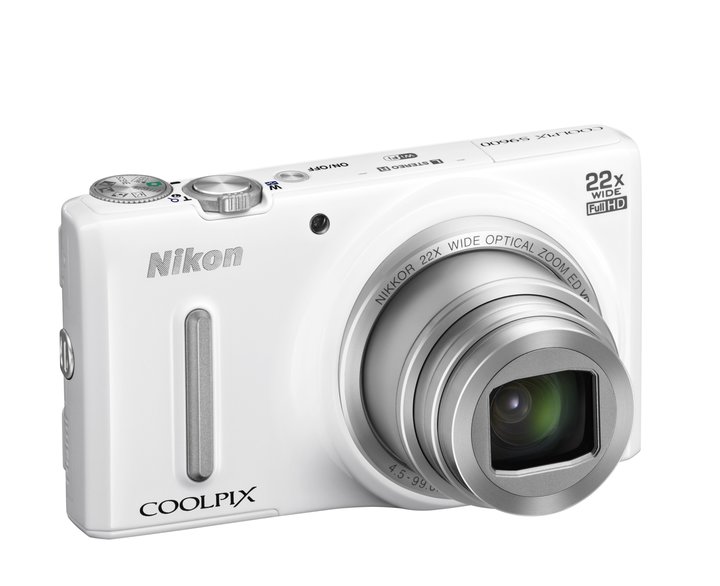 Nikon Coolpix S9600, bílá_1445653680