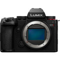 Panasonic Lumix S5M2 + Lumix S-S50 S 50mm F1.8_1260934619