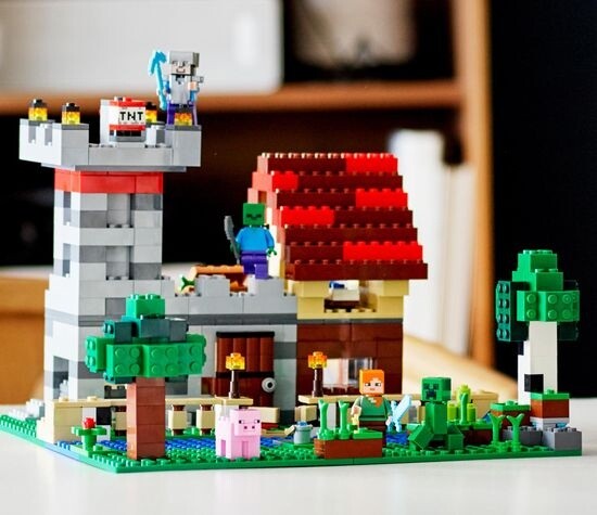 Extra výhodný balíček LEGO® Minecraft® - Kreativní box 21161, Podivný les 21168 a Králičí ranč 21181_879726862