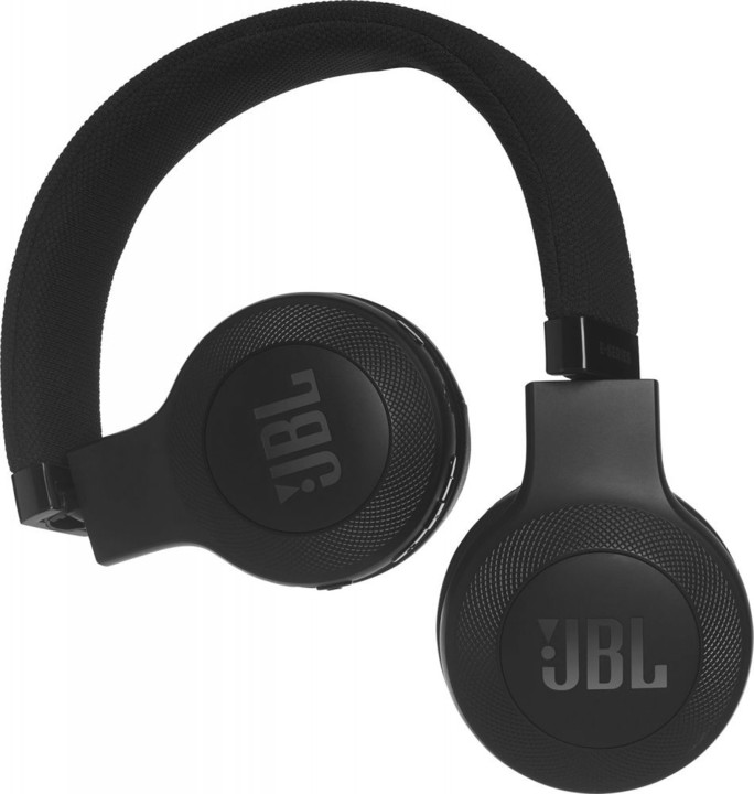 JBL E45BT, černá_1551160312