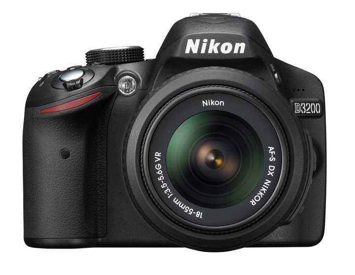 Nikon D3200 + objektiv 18-105 AF-S DX VR_1502991370