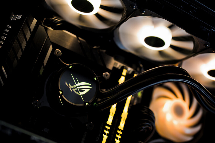 CZC.Gaming Paladin GC137, herní PC_226882078