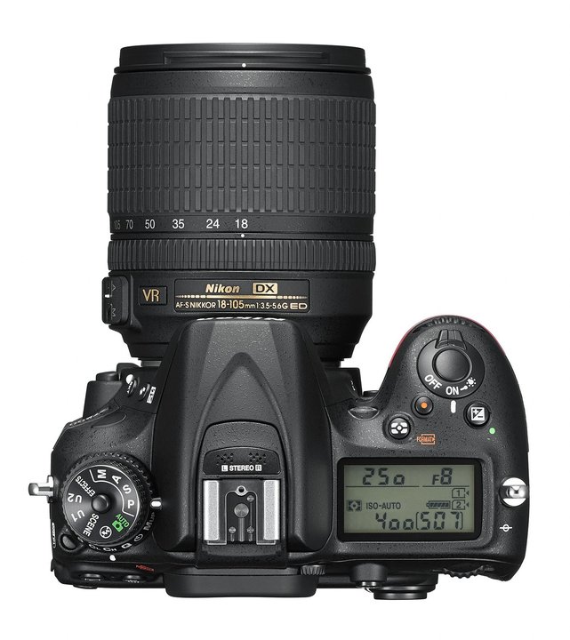 Nikon D7200 + 18-105 AF-S DX VR_698435107
