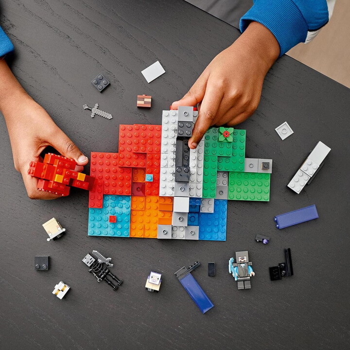 LEGO® Minecraft® 21172 Zničený portál_349616714