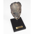 Figurka Dead by Daylight - Trapper Mask Replica_1979298930