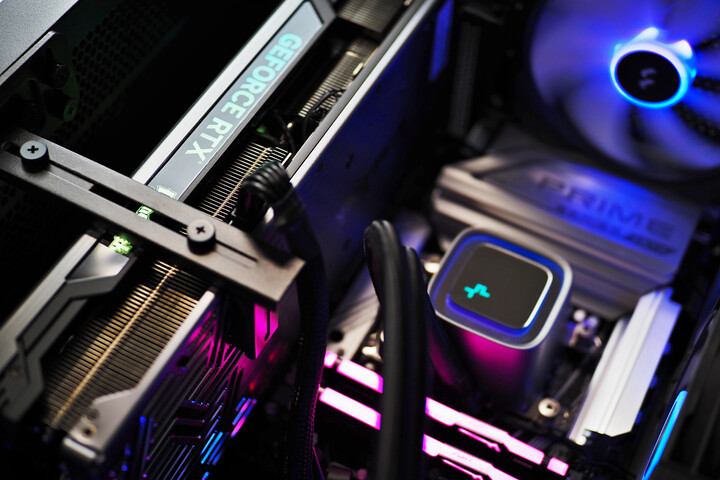 CZC.Gaming King GC214, herní PC_854227247