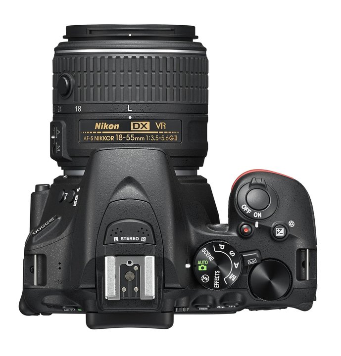 Nikon D5500 + 18-55 AF-S DX VR II_2036442280