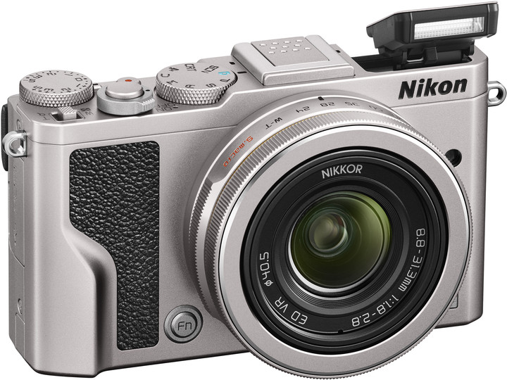 Nikon DL 24-85mm, stříbrná_664769774