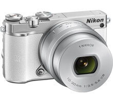 Nikon 1 J5 + 10-30mm, bílá_715108399