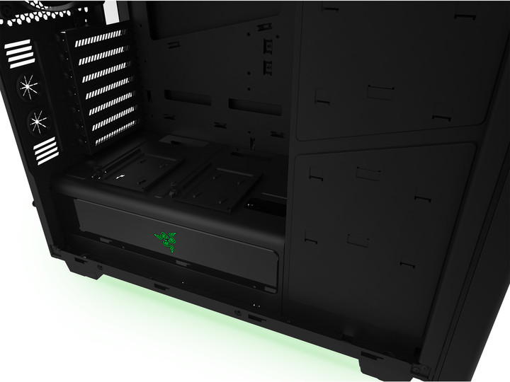 NZXT H440, matná černá, Special Razer Edition_135478991