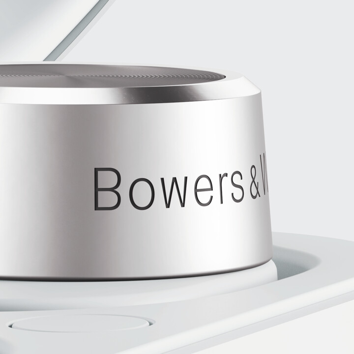 Bowers & Wilkins PI5, bílá