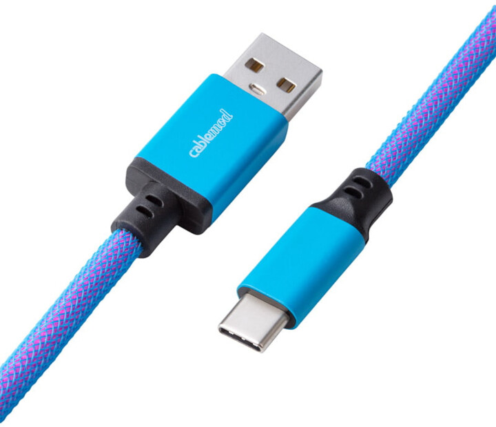 CableMod Pro Coiled Cable, USB-C/USB-A, 1,5m, Galaxy Blue_1725203330