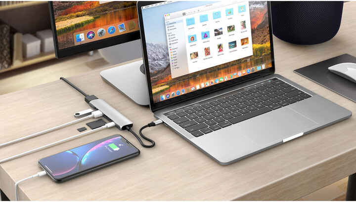 HYPERDRIVE BAR 6v1 USB-C Hub pro iPad Pro, MacBook Pro/Air, stříbrná_820483422