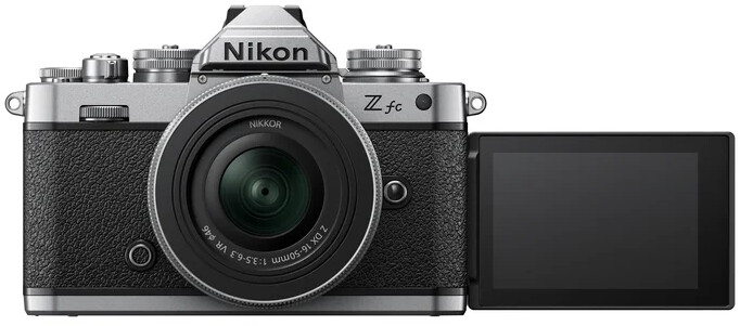Nikon Z fc + 16-50mm f/3.5-6.3 VR + 50-250mm f4.5-6.3 VR_345363373