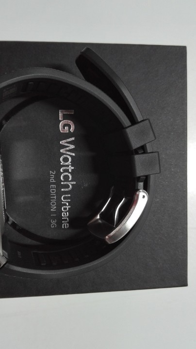 LG Watch Urbane W200 3G černá + sluchátka LG Tone Ult_324662862