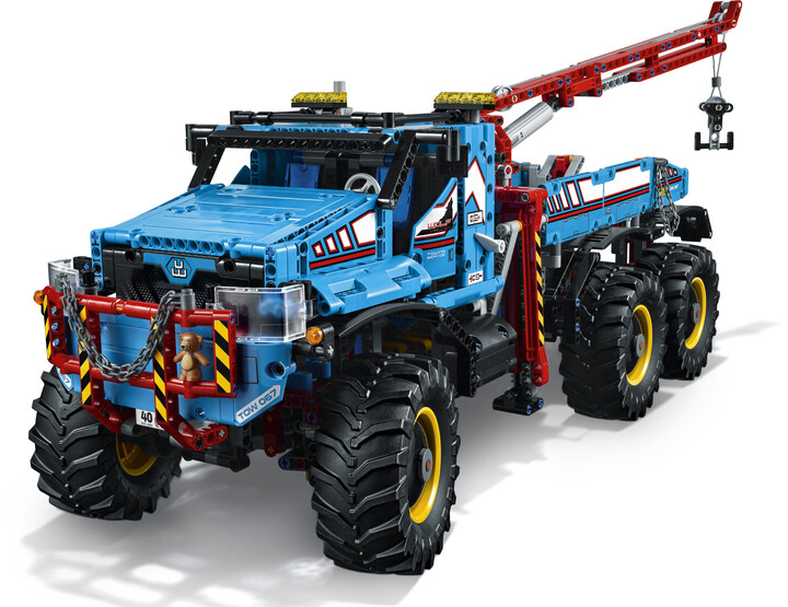 LEGO® Technic 42070 Terénní odtahový vůz 6x6_1460795267