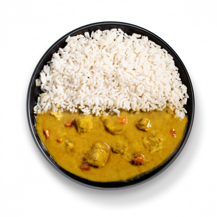GymBeam FIT Hotové jídlo - Kuřecí curry s rýží, 420g_1300264252