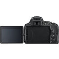 Nikon D5600 + AF-P 18-55 VR + 70-300 VR_1446765339