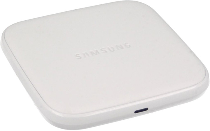 Samsung podložka pro bezdrátové nabíjení EP-PA510BW, bílá_1459645477