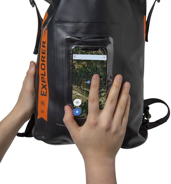 CELLY voděodolný batoh Explorer 20L s kapsou na mobilní telefon do 6,5&quot;, černá_2038359115