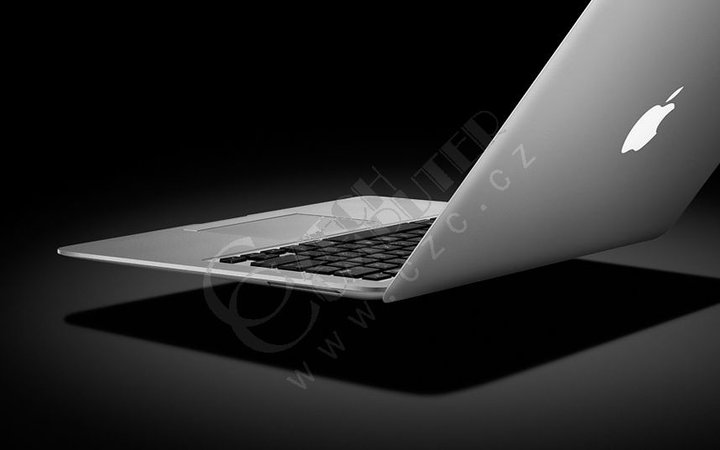 Apple MacBook Air 13.3: 1.80GHZ Intel Core 2 Duo/2GB/64GB SSD_450254994