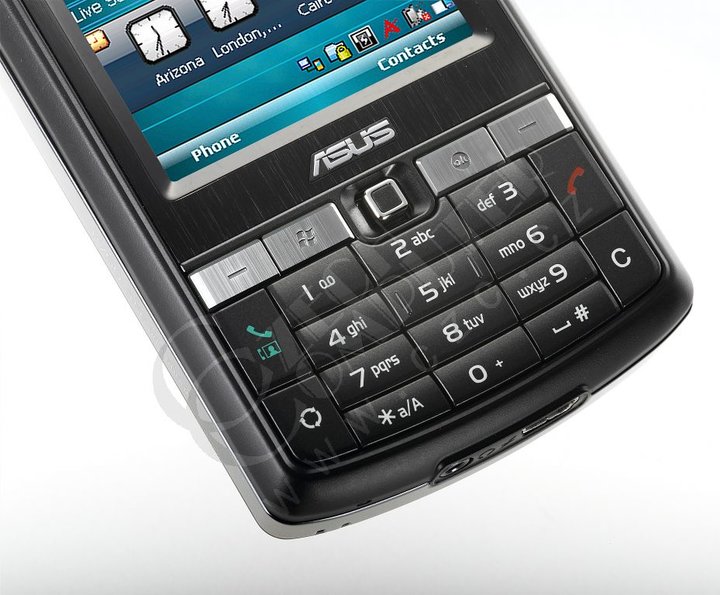 ASUS P750_1910475534