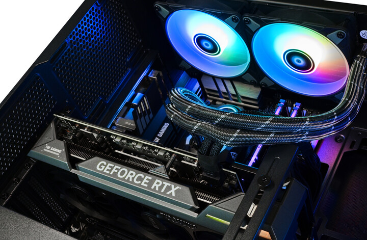 CZC.Pimpula 4000, profesionální PC_2035277597