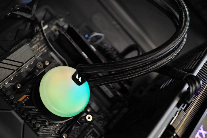 CZC.Gaming King GC215, herní PC_1628725364