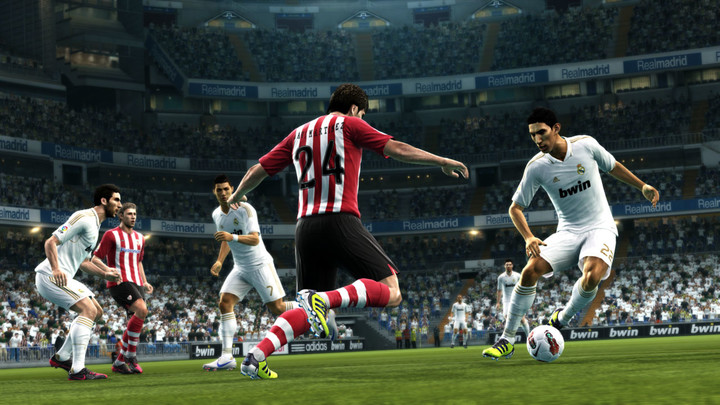 Pro Evolution Soccer 2013 (PS3)_382622415