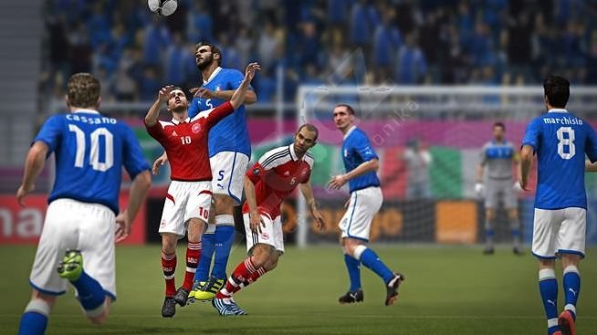 FIFA 12 EURO_187269224
