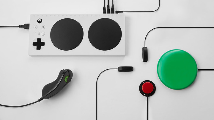 Xbox ONE Adaptive Controller, bílý (PC, Xbox ONE, Xbox Series)_1016533149