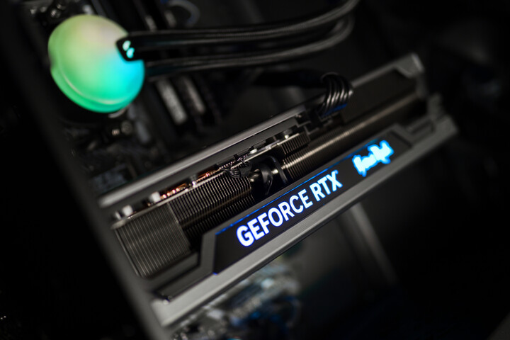 CZC.Gaming King GC215, herní PC_2021863981