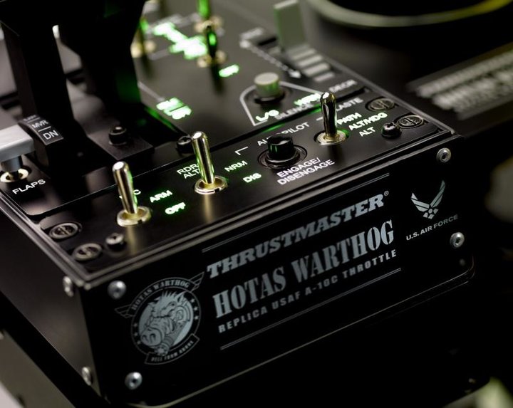 Thrustmaster HOTAS Warthog (PC)_381979357