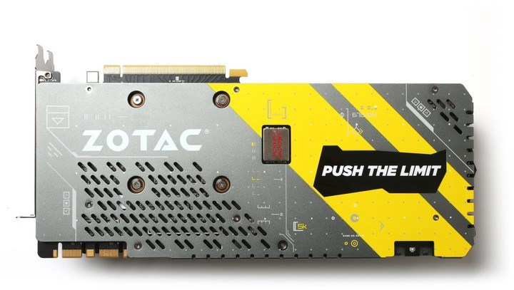 Zotac GeForce GTX 1080 AMP Extreme, 8GB GDDR5X_1457944720