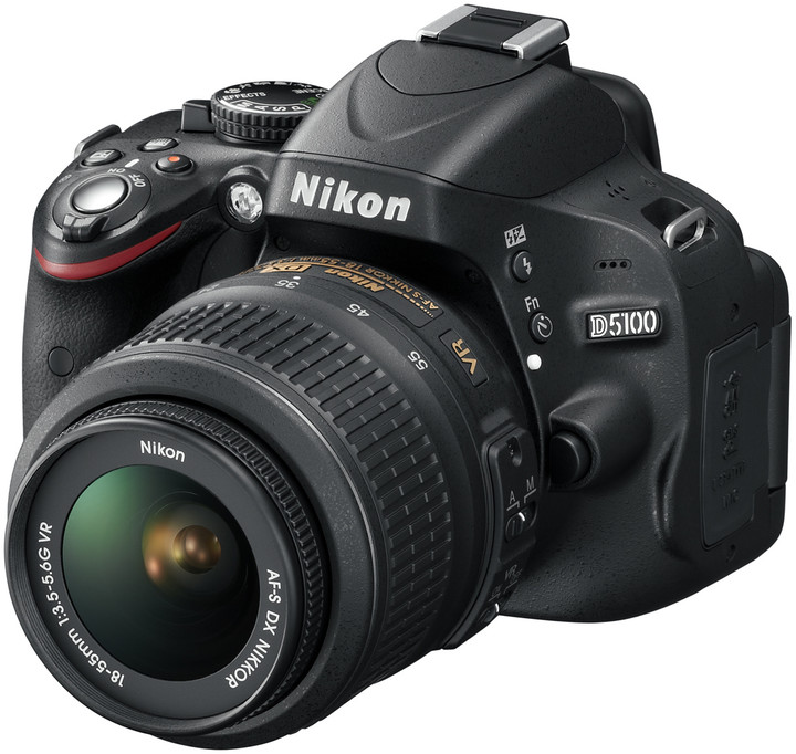 Nikon D5100 + objektiv 18-55 II AF-S DX_2033467073