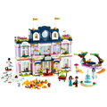 Extra výhodný balíček LEGO® Friends - Domek v lese 41679, Karavan 41688 a Hotel v Heartlake 41684_442507872