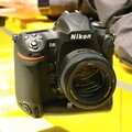 CES 2016: Nikon se vytáhl. A našlo se i nádobíčko pro selfie maniaky