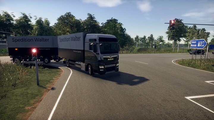 On The Road - Truck Simulator (PS5)_305533322