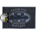 Rohožka Batman - Enter the Batcave (gumová)_1535015601
